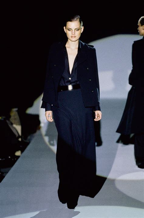 sfilata autunno inverno 1996 gucci|GUCCI Fall 1996 Milan .